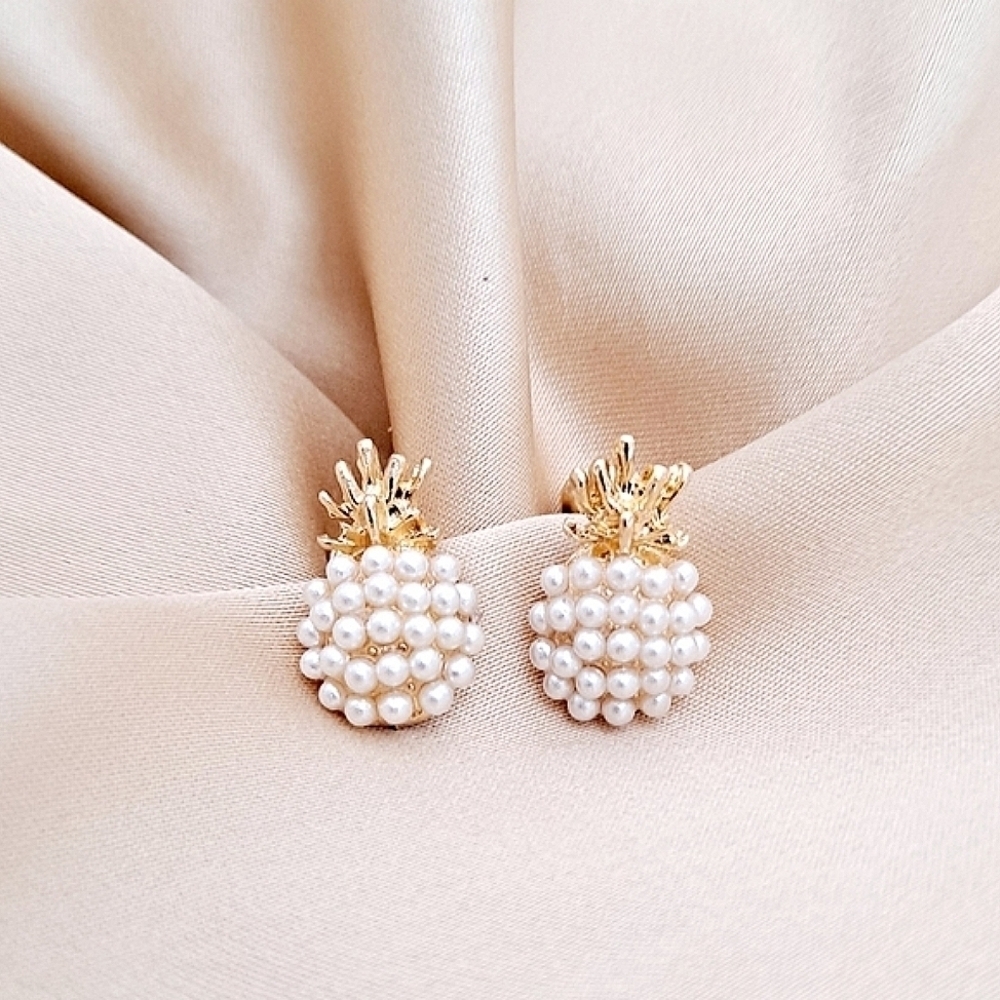 Gold Pearl White Pineapple Stud Earrings Tropical Summer Fruit Statement💖2/$30